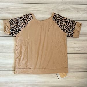 Cherry Betty Leopard Sleeve Top Brown XL NWT IN PACKAGE